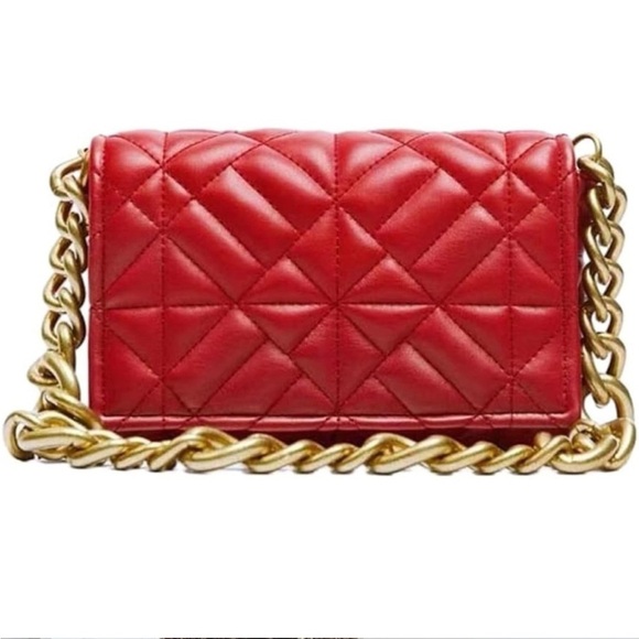 Zara Red Quilted gold Chain Shoulder Bag blogger fav - Picture 1 of 3